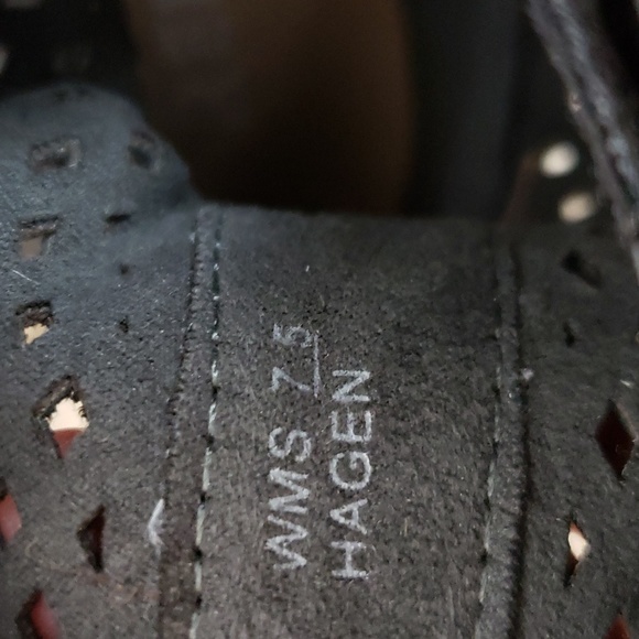 REPORT ANKLE BOOTS Cut-out - Picture 8 of 12